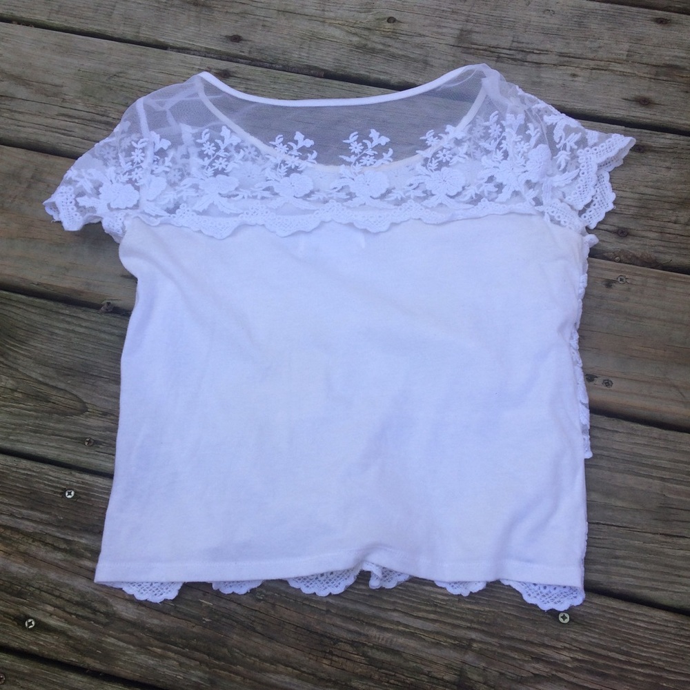 A&F white sheet/Lace top - Picture 5 of 7